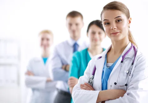 How Does Advanced Pharmacology Help Family Nurse Practitioners Manage Medication Plans?